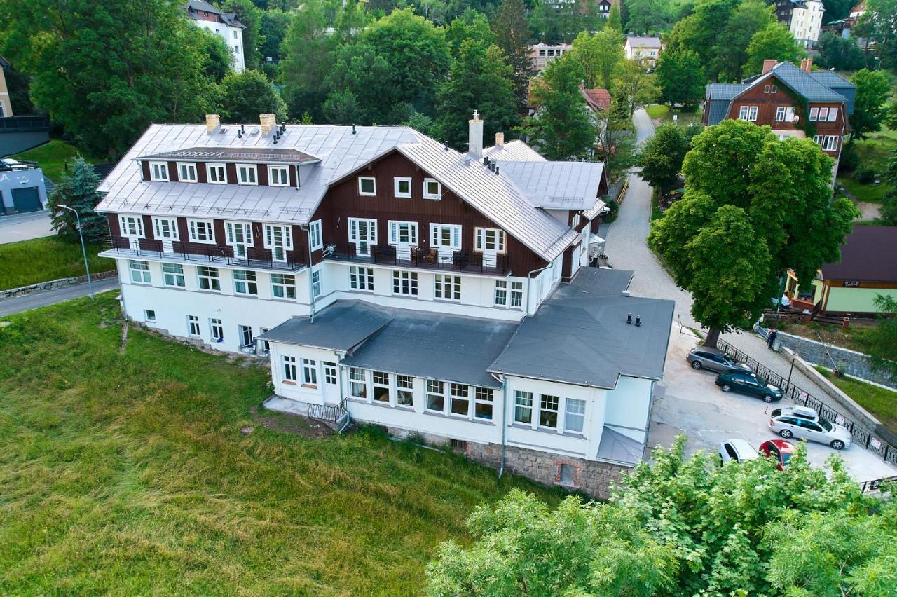 Apartament "Powoli" Z Darmowym Parkingiem Karpacz Esterno foto
