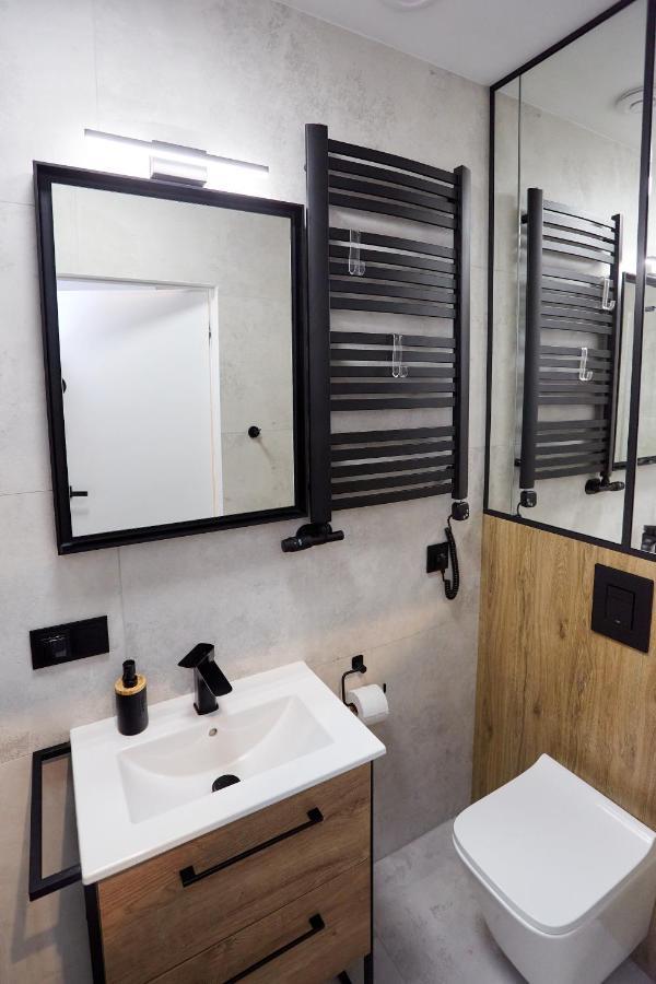 Apartament "Powoli" Z Darmowym Parkingiem Karpacz Esterno foto